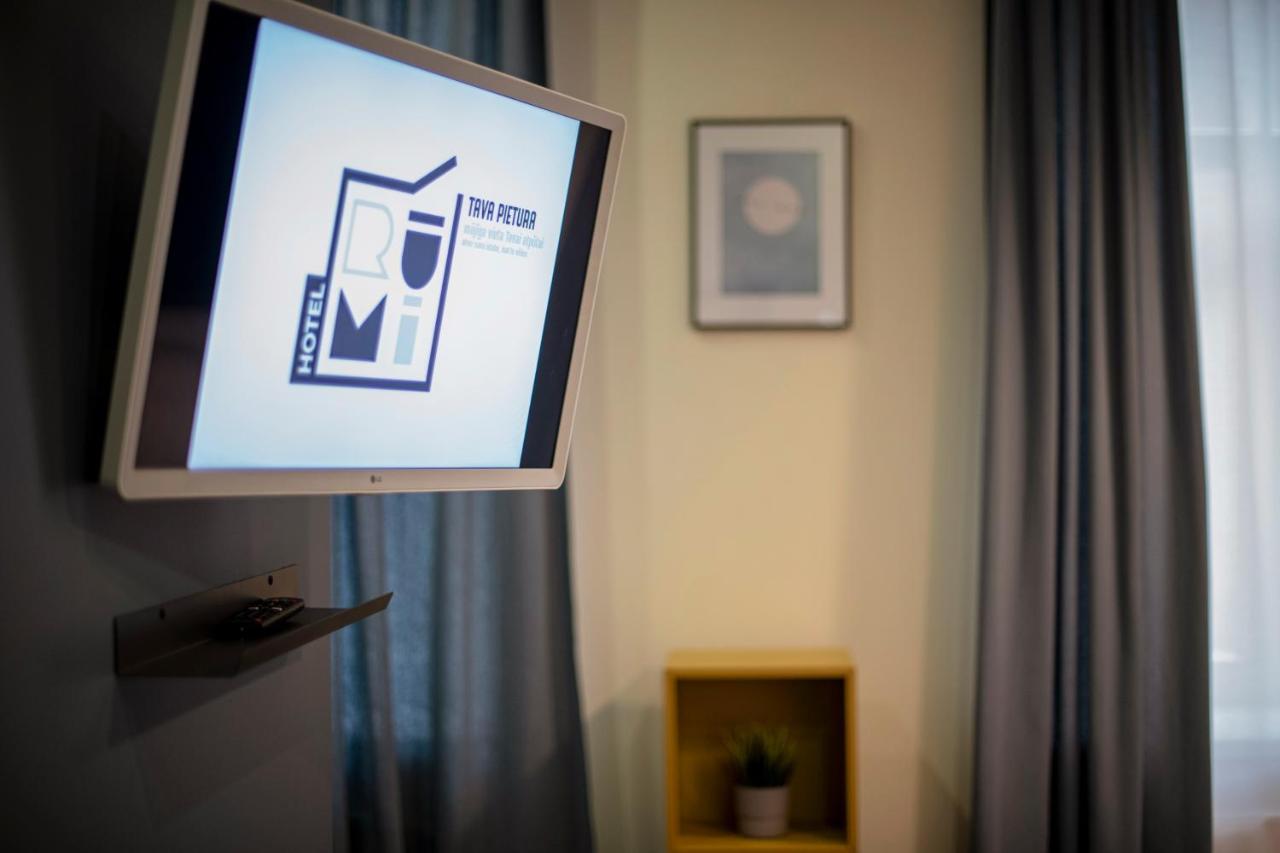 Rumi Hotel With Self Check-In Jēkabpils エクステリア 写真