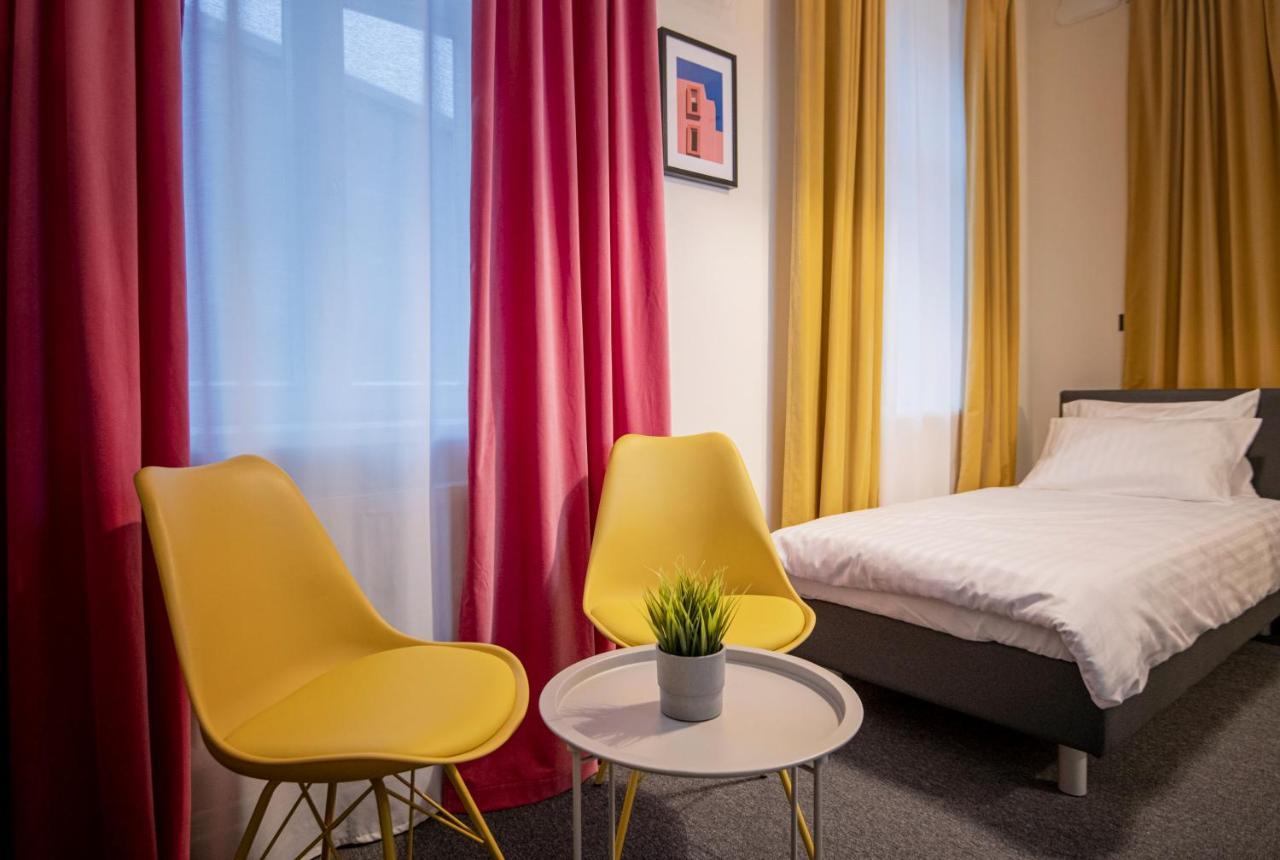 Rumi Hotel With Self Check-In Jēkabpils エクステリア 写真